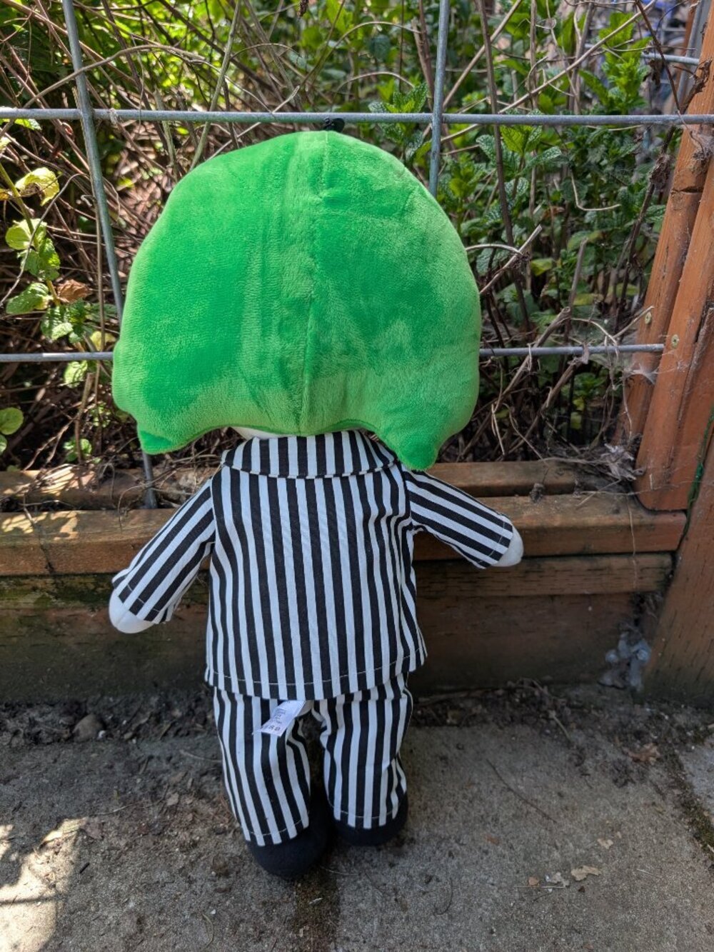 Spirit Halloween Beetlejuice plushies set of 3 - Picture 3 of 9
